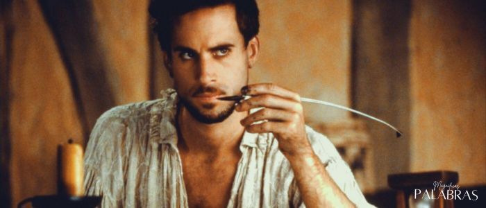 Fotograma de la película Shakespeare in love. El autor escribe una obra, pero podría ser perfectamente un buen anuncio si en el s. XVI se hubiera inventado ya la publicidad
